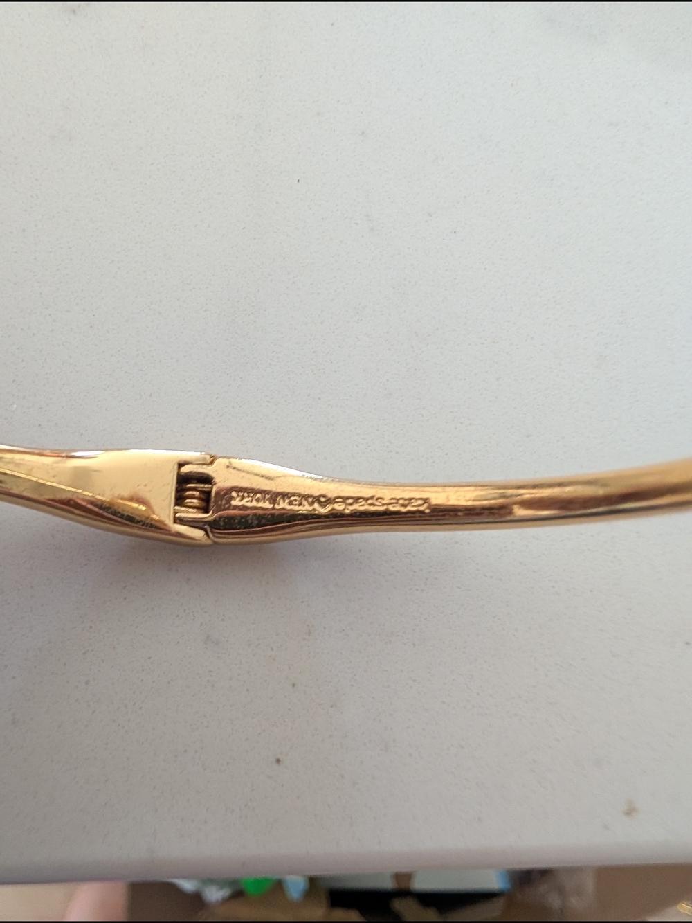 kate spade gold-tone open‎ cuff with crystal endcaps - Picture 4 of 6